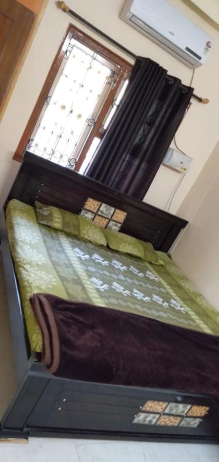 Srinivas Nilayam Apartment Hyderabad Exterior photo