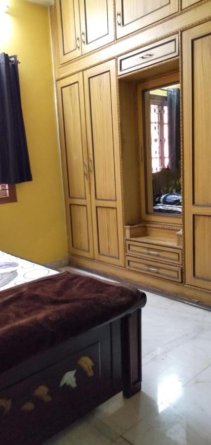 Srinivas Nilayam Apartment Hyderabad Exterior photo